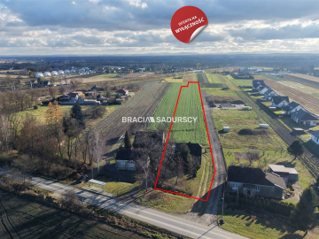 Działka budowlana o pow. 83 arów w Krakowie - Nowej Hucie   
 
Przedmiotem oferty jest działka o nr  301/2    położona w obrębi