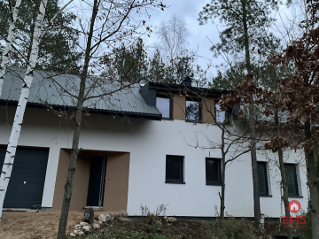 Większość atrakcyjnych nieruchomości w tej okolicy znika zanim trafia na portale. Dlatego pracujemy również na ofertach dostępn