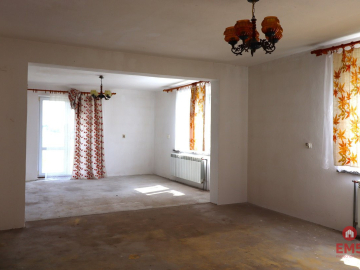 Dom  z potencjałem  gm. Bakałarzewo