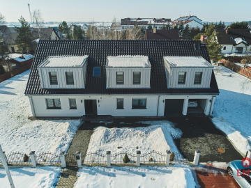 Dom w Raczkach dla 2 rodzin