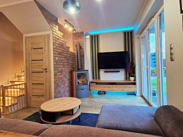 Nowoczesny skrajny szeregowiec z dużym ogrodem!