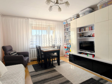 Mieszkanie 2-pokojowe na 3 piętrze