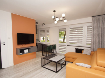 2 pokoje z ogródkiem, parter blisko DSK,USK