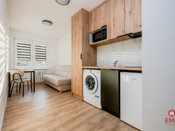 Mikro kawalerka na Wyszyńskiego