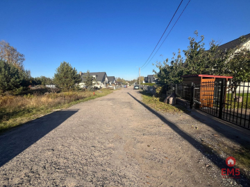 Działka w Choroszczy 800-1600 m2.