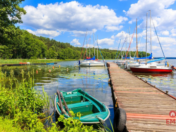Działki budowlane nad jeziorem Luterskim.
