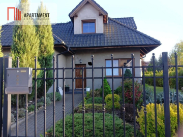 Dom wolnostojący na cichym osiedlu Wołowa!