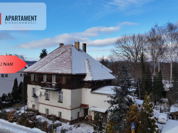 Piętro domu z ogrodem i widokiem na Karkonosze