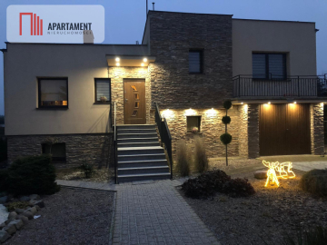 Tylko u nas! Ładny duży dom, spokojna okolica