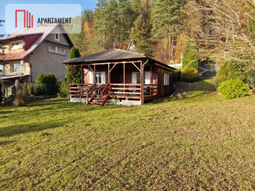 Dom rekreacyjny na Kaszubach / dwie działki