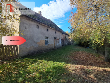 Dom na wsi do remontu z 5,5 ha ziemi.