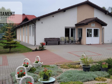 Budynek pod gabinety lekarskie, przychodnie, dom o