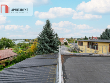 Dom z salą bankietową z widokiem na Jezioro