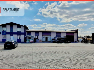 Hala z biurami, placem i mieszkaniem na piętrze