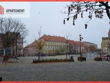 Gniezno - Lokal 40m2 w centrum, Rynek
