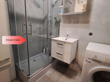 62 m2/rozkład/3 pokoje/balkon!