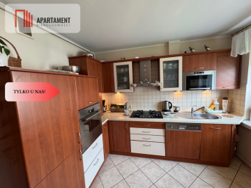 Duże 3 pokojowe z balkonem na I piętrze!