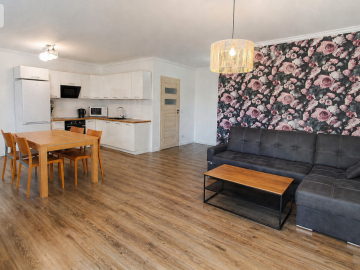 Przestronne mieszkanie z garażem i windą