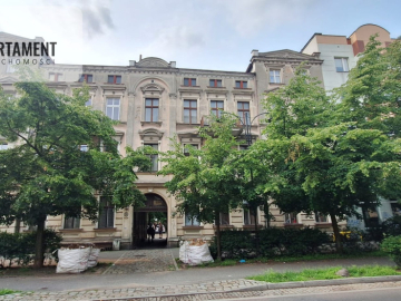 Mieszkanie poddaszowe/Do remontu/100m2 po podłodze