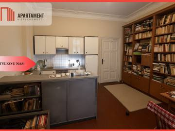 Tylko u nas! Kawalerka do odświeżenia!