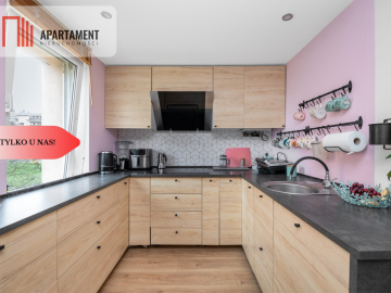 4 pokojowe z balkonem na parterze!Warzyń