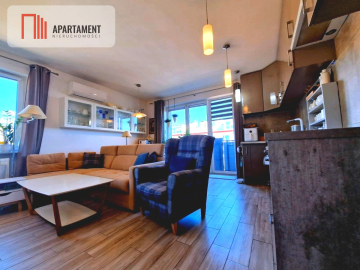 Piękny apartament, z dużym balkonem, cisza, wygoda