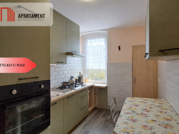 Klimatyczne, bezczynszowe mieszkanie w kamienicy!