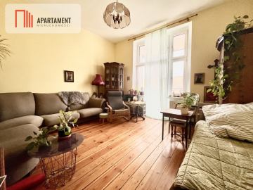 centrum, duża loggia, dobra inwestycja