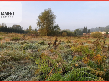 Działka budowlana / usługowa