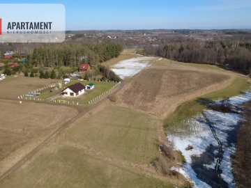 Działka na Kaszubach z widokiem na jezioro