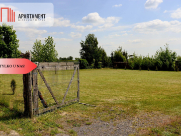Działka budowlana z prądem, wodą i ogrodzeniem 15a