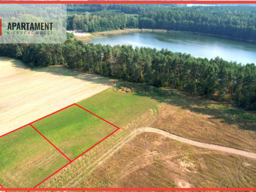 Urokliwe działki nad jeziorem Brzuchowo!