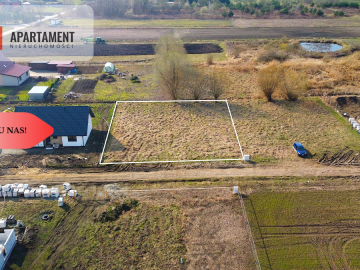 Działka k. Trzebnicy z gotowymi mediami! 902 m2!