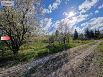 Działka w Zajezierzu 300 m od jeziora.
