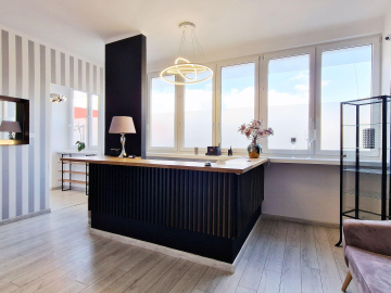 Górna / Dąbrowa - lokal o pow. 98 m2 I piętro