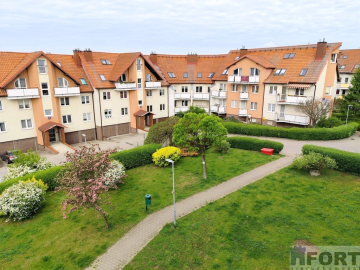 Do sprzedaży dwa pokoje z dużym balkonem