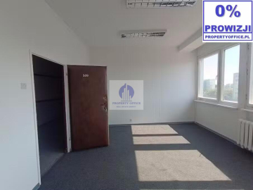 Praga Południe:lokal biurowy 21,70 m2 do wynajęcia