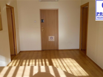 Bielany: lokal biurowy 15,38m2 do wynajęcia