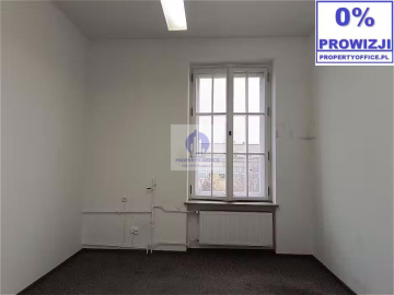 Praga Północ: lokal biurowy 19,64 m2 do wynajęcia