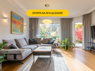 Dom za wzgórzu, widok na Kraków, 4 sypialnie