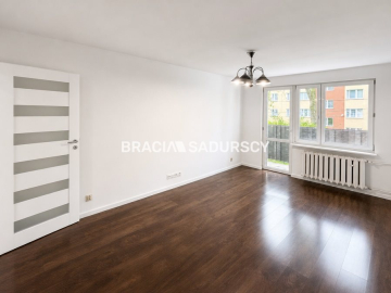 2 pok ok 42,61 m2 Nowa Huta