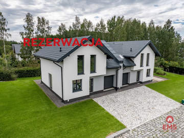 Nowoczesne domy w zabudowie bliźniaczej Olmonty