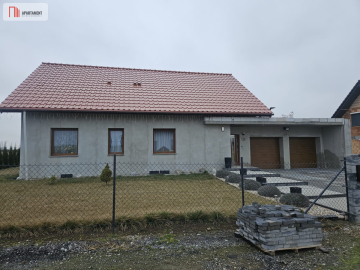 Dom wolnostojący /Ciechów