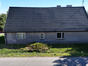 * Dom z potencjałem na obrzeżach Żnina-Januszkowo