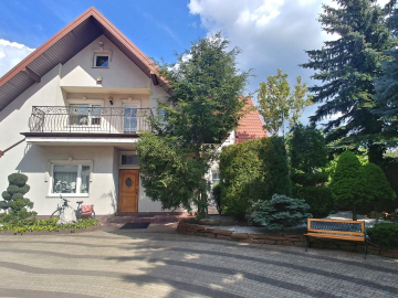 Górna - dom 242 m2 z zakładem produkcyjnym 260 m2
