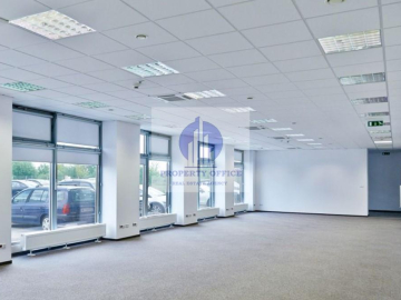 Włochy: lokal magazynowo-biurowy 1522m2 do wynajęcia