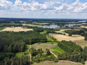 Wyjątkowa działka otoczona lasem