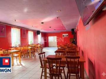Wynajmę lokal Polkowice, 4 500zł, 140m2.  
  
Wynajmę lokal w Polkowicach o powierzchni 140m2.  
  
Lokal służył jako gastronom