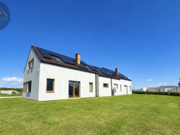 Bliźniak / Całość 215m2 / 2 domy w cenie 1