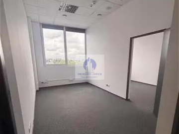 Włochy: lokal biurowy 31,90m2 do wynajęcia